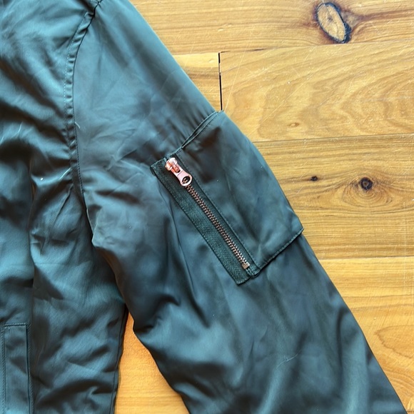 Love Tree Women’s Bomber Jacket Olive Green Orange Lining Pockets - Picture 3 of 4